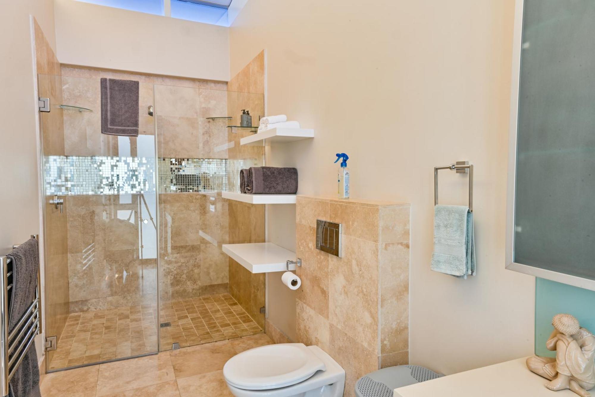 Gnd Properties Luxury Holiday Home Порт-Элизабет Экстерьер фото